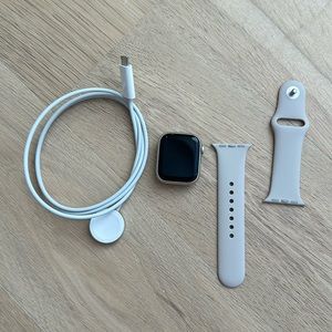 Authentic Apple Watch Series 7 41mm Starlight Aluminum GPS